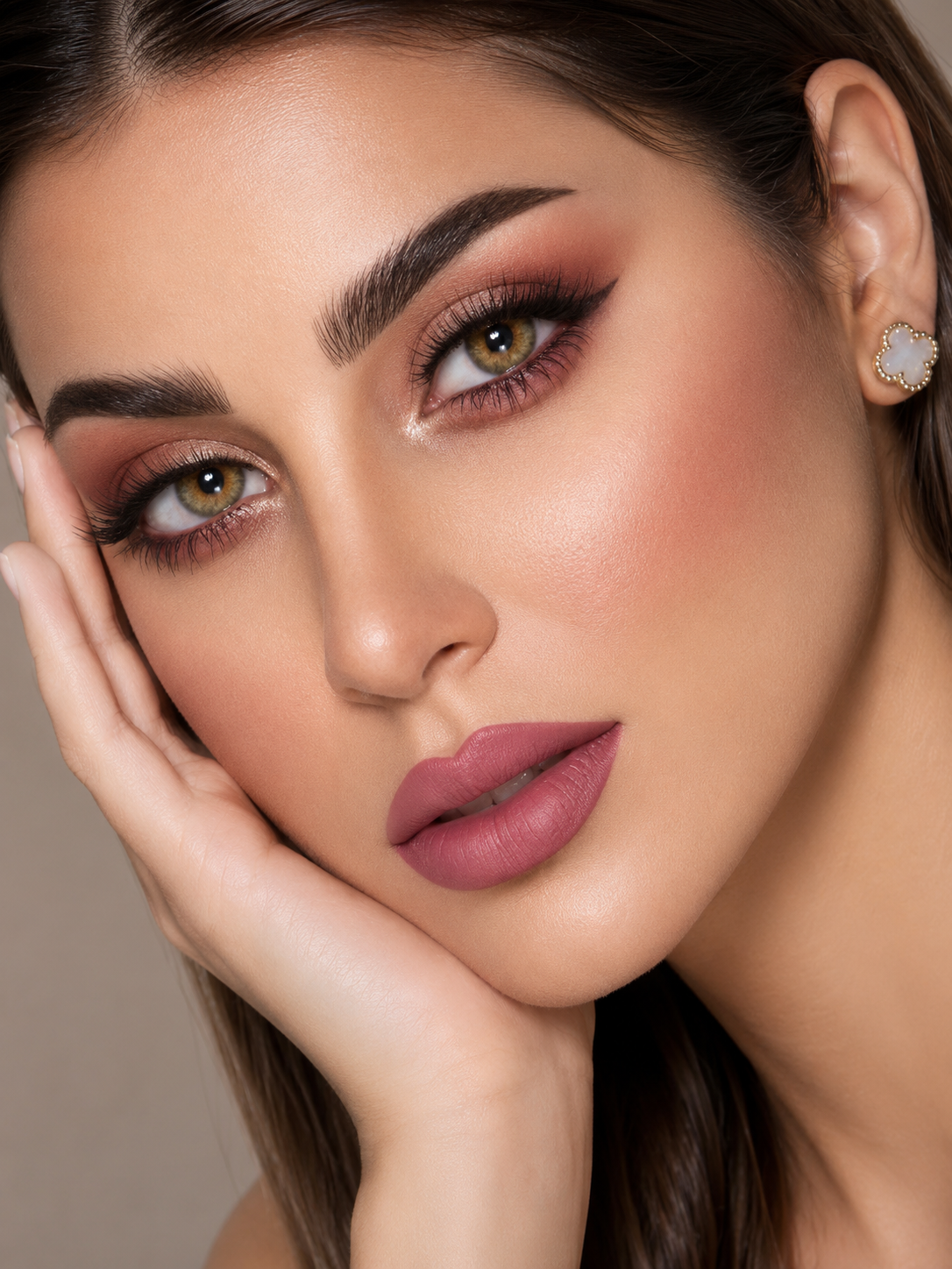 Opti Max Colors Pure Hazel – Soft Colored Contact Lenses