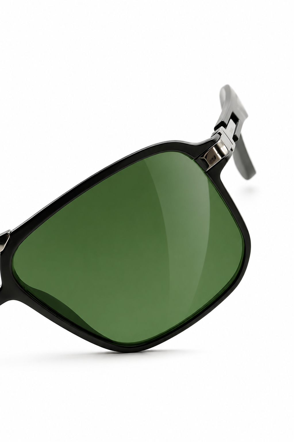 Ray-Ban Square Green Lens Sunglasses – Black Frame