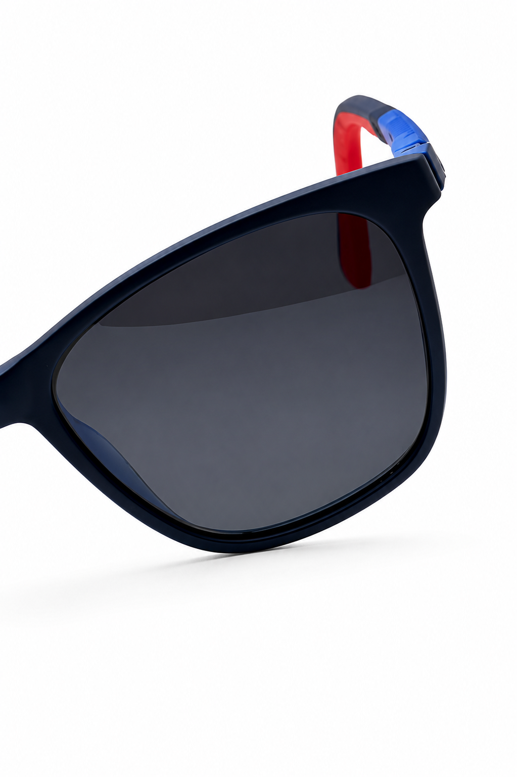 K11942 Magnet Attachment Black Square Sunglasses – Blue & Red Temple Accent