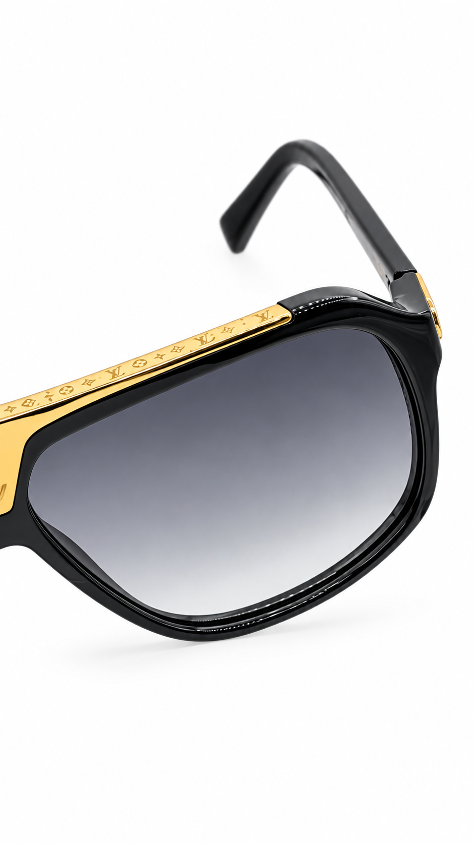 Louis Vuitton Z0350W Black Acetate Square Aviator Sunglasses Gold Monogram Top Bar Grey Gradient Lenses 65mm