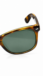 Ray-Ban RB 2132 New Wayfarer Dark Tortoise Sunglasses – G-15 Green Lenses (55mm)